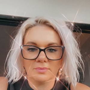 Meet your Posher, Dannielle